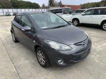 2013 Mazda Demio