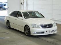 2005 Toyota Crown