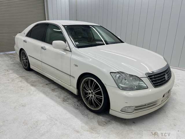 2005 Toyota Crown