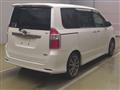 2009 Toyota Noah