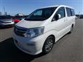2003 Toyota Alphard