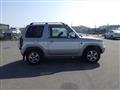 2005 Mitsubishi Pajero Mini
