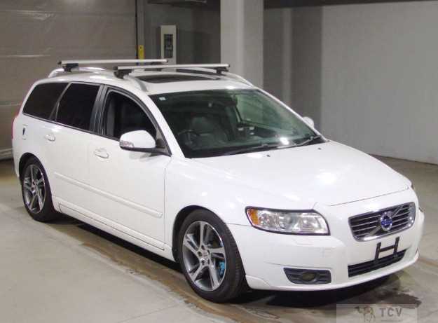 2011 Volvo V50