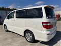 2003 Toyota Alphard