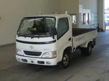 2004 Toyota Dyna Truck
