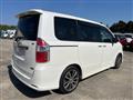 2009 Toyota Noah