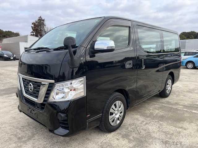 2020 Nissan NV350 Caravan