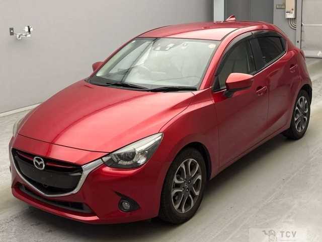 2016 Mazda Demio