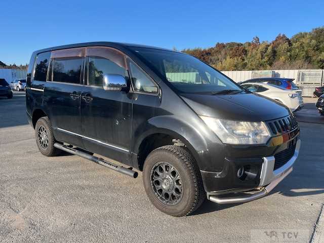 2008 Mitsubishi Delica D5