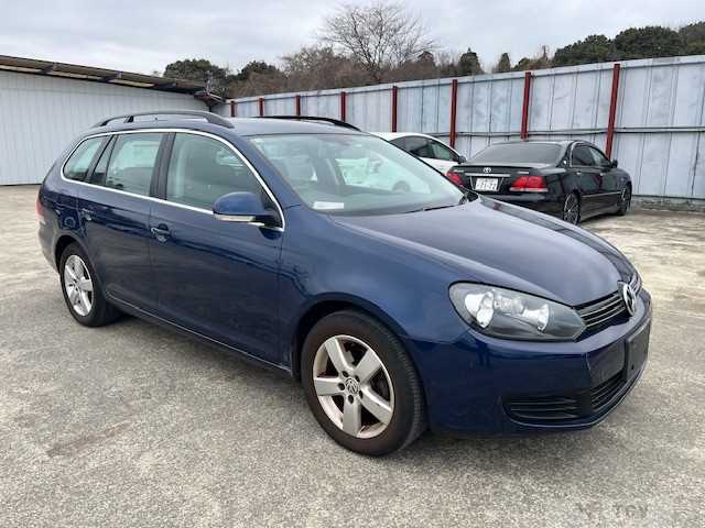 2013 Volkswagen Golf Variant