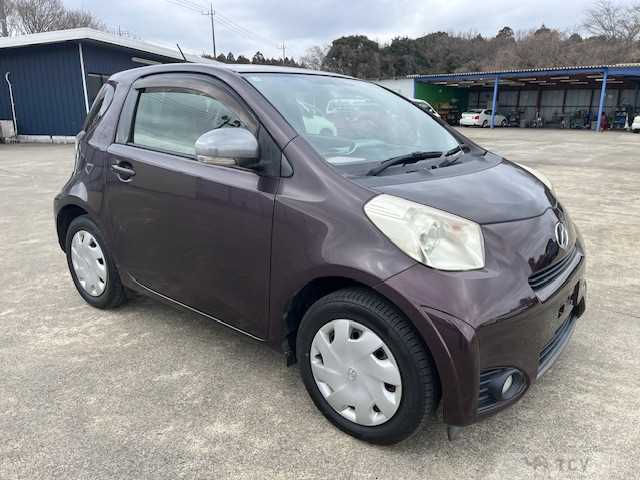 2013 Toyota IQ