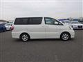 2005 Toyota Alphard