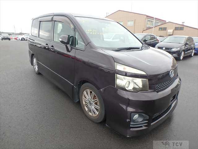 2010 Toyota Voxy
