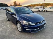 2018 Volkswagen Golf Variant