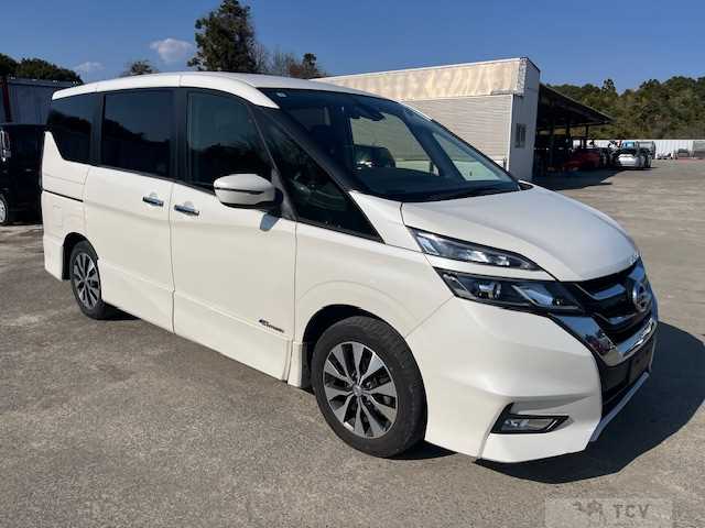 2017 Nissan Serena