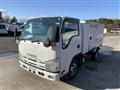 2011 Isuzu Elf