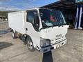 2011 Isuzu Elf