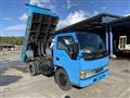 2004 Isuzu Elf