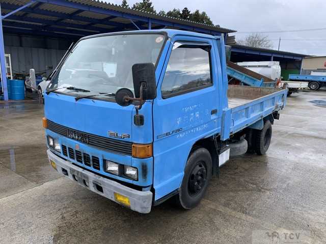 1986 Isuzu Elf