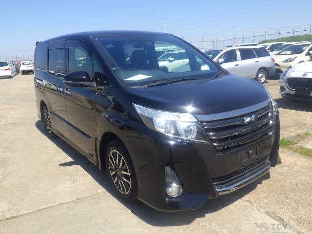 2017 Toyota Noah