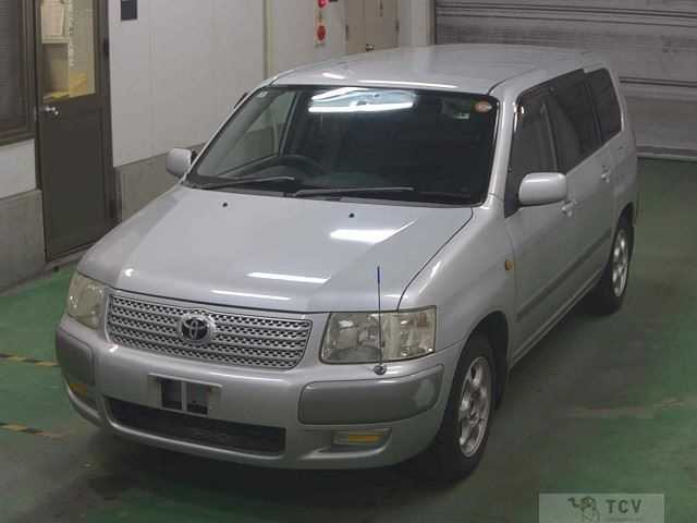 2004 Toyota Succeed