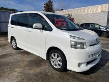 2008 Toyota Voxy