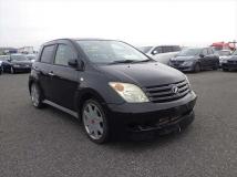 2003 Toyota IST