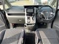 2009 Toyota Noah