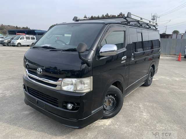 2009 Toyota Hiace Van