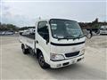 2004 Toyota Dyna Truck