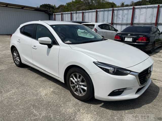 2018 Mazda Axela Sport