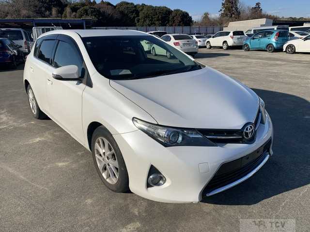 2014 Toyota Auris