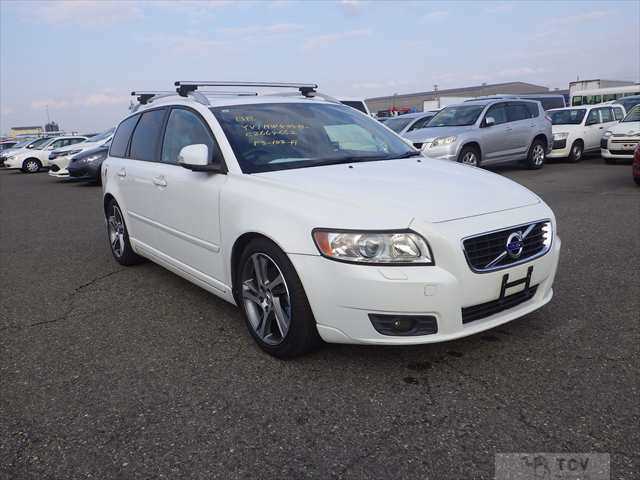 2011 Volvo V50