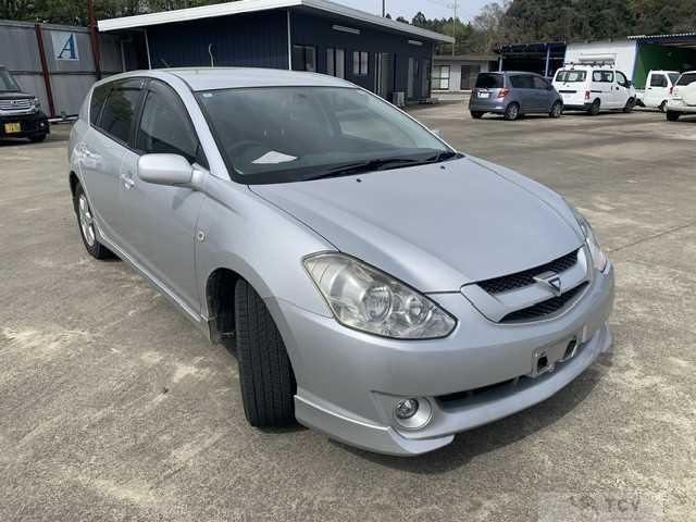 2004 Toyota Caldina