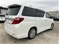 2012 Toyota Alphard