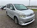 2009 Toyota Voxy