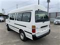 2003 Toyota Hiace Commuter
