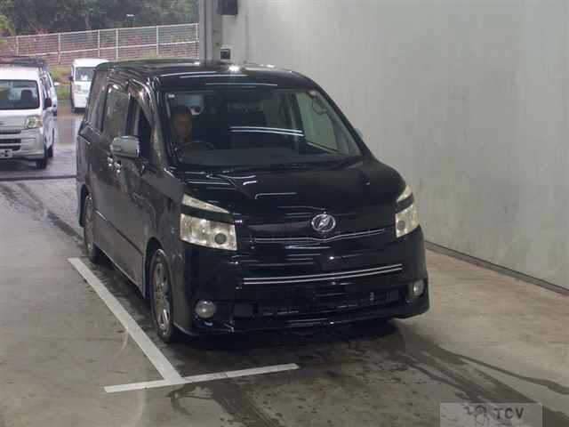 2009 Toyota Voxy