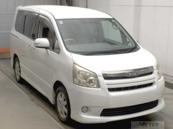 2009 Toyota Noah