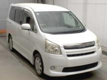 2009 Toyota Noah