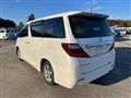 2010 Toyota Alphard