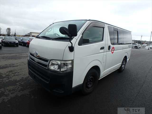 2011 Toyota Hiace Van