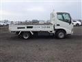 2004 Toyota Dyna Truck