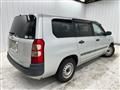 2004 Toyota Succeed Van
