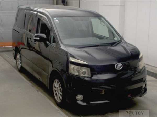 2007 Toyota Voxy
