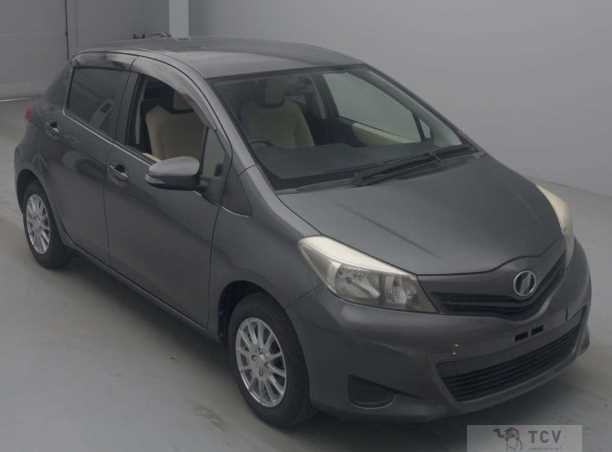 2011 Toyota Vitz