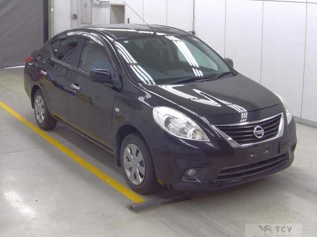2013 Nissan Tiida Latio