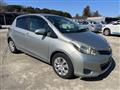 2011 Toyota Vitz