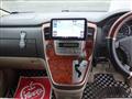 2005 Toyota Alphard