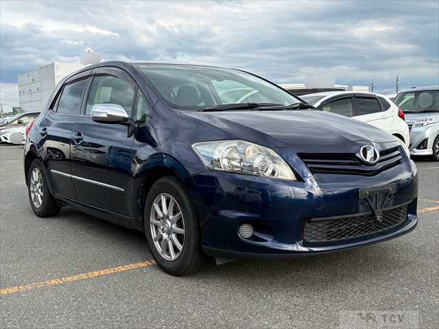 2012 Toyota Auris
